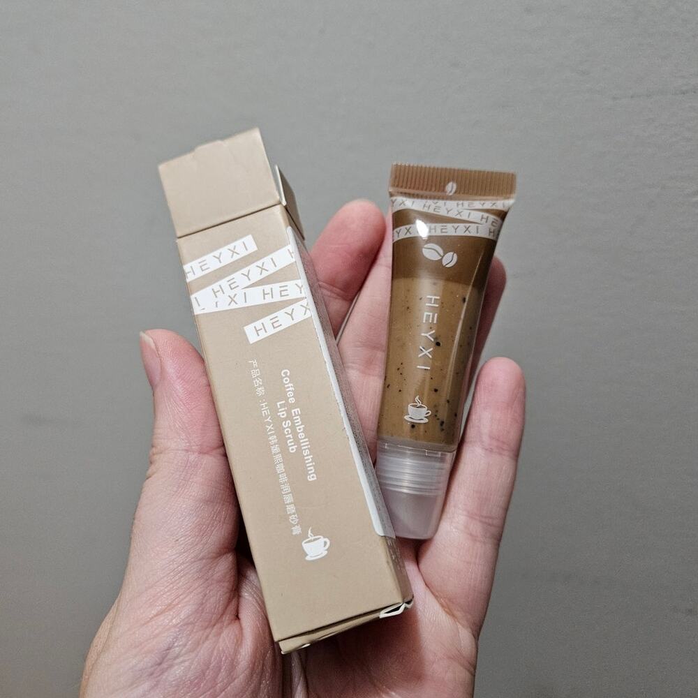 Heyxi Coffee Lip Scrub ~ 15G ~ Moisturizing ~ Exfoliating ~ Asian Beauty